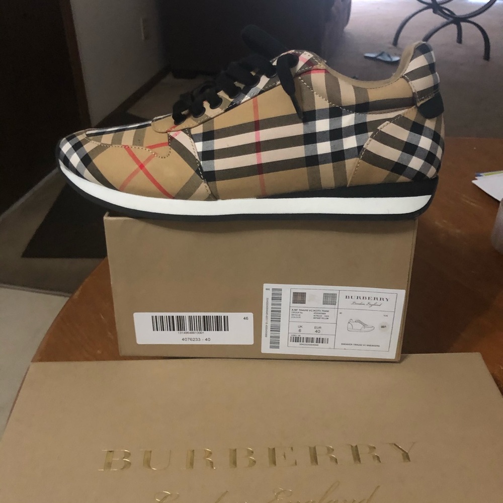 Burberry lace up vintage check cotton sneakers